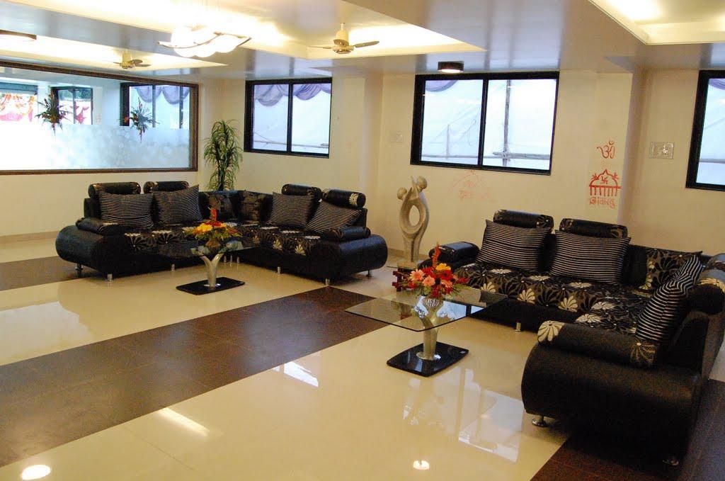 Hotel Parth Executive Lātūr Dış mekan fotoğraf